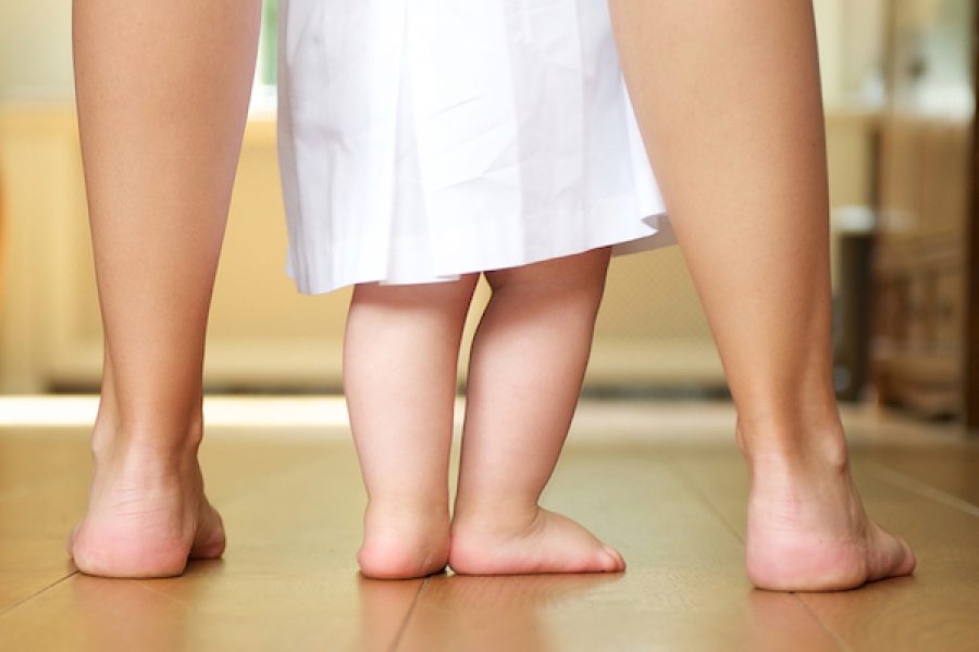 Why Barefoot is Best for Baby