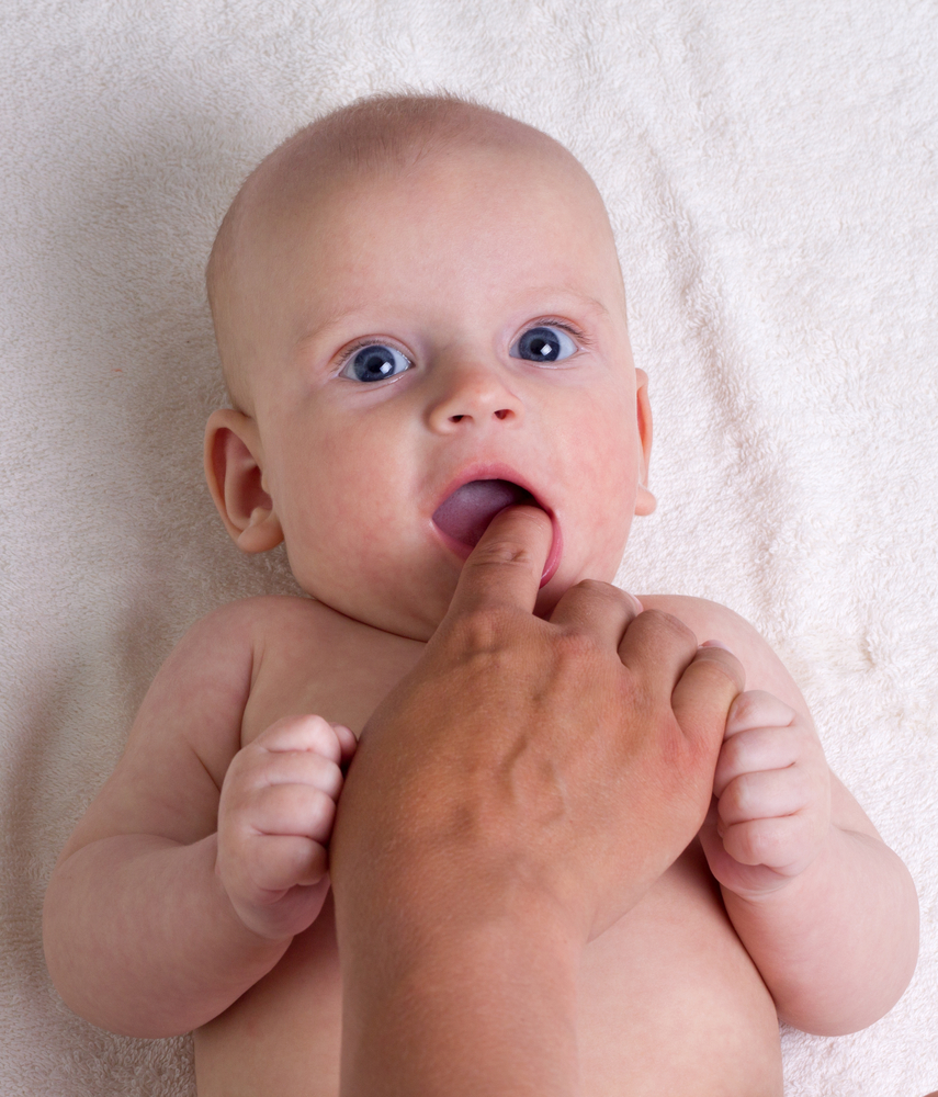 Why Not To Use Benzocaine On Your Teething Baby S Gums Babysparks