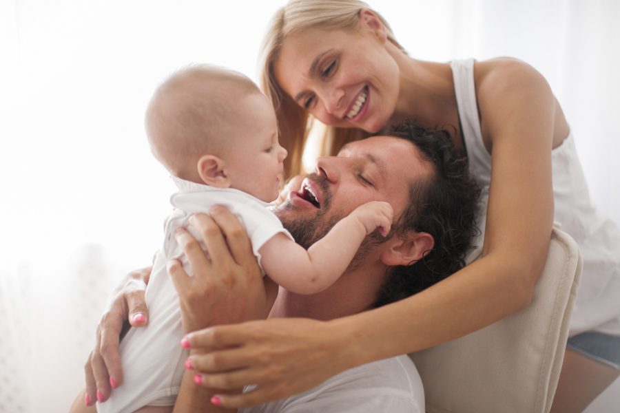 Cuida tu matrimonio mientras cuidas de tu bebé