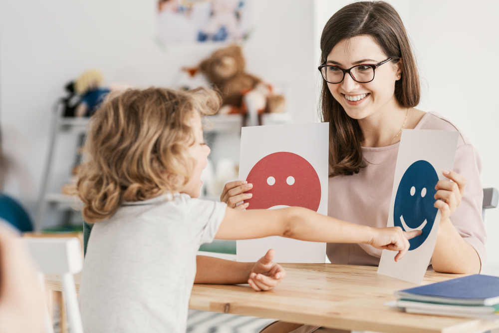 Se puede practicar escucha activa con un bebé? 